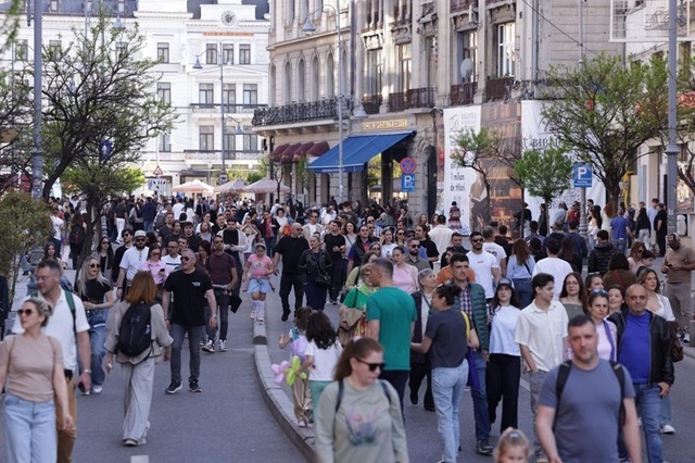„Străzi Deschise – Bucureşti”: Calea Victoriei redevine pietonală doar duminică/ Crosul Naţional „Ziua Olimpică” are loc sâmbătă