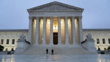 Curtea Supremă a SUA împiedică de urgenţă o execuţie prin inhalare de azot în Alabama