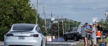 Tesla extinde serviciul de robotaxiuri complet autonome în întreaga zonă metropolitană Austin