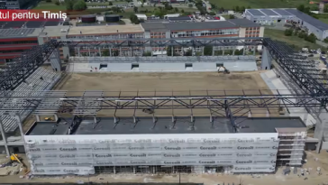 Simonis: Poli nu va putea juca pe stadionul Eroii Timişoarei anul acesta / Dacă este nevoie, suplimentăm cele 20 de milioane pe care le-am pus la dispoziţie. Timişoara merită un stadion, iar Poli are nevoie de o arenă