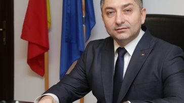 ADRIAN VEŞTEA DESEMNAT PREMIER – Alin Tişe: Cum putem spune PSD-lui să facă guvern cu AUR? Da, PSD a sabotat guvernarea şi a stricat jucăria / Dar dacă a stricat-o PSD-ul o repară cineva?
