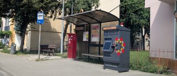 Primăria Alba Iulia, executată silit pentru o restanţă de peste 13 milioane de lei către firma care asigură transportul public în municipiu. Executorul judecătoresc a iniţiat proceduri pentru blocarea conturilor instituţiei