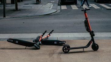 Medicii de la Spitalul Judeţean Timişoara: Unul din trei accidente de trotinetă implică un copil