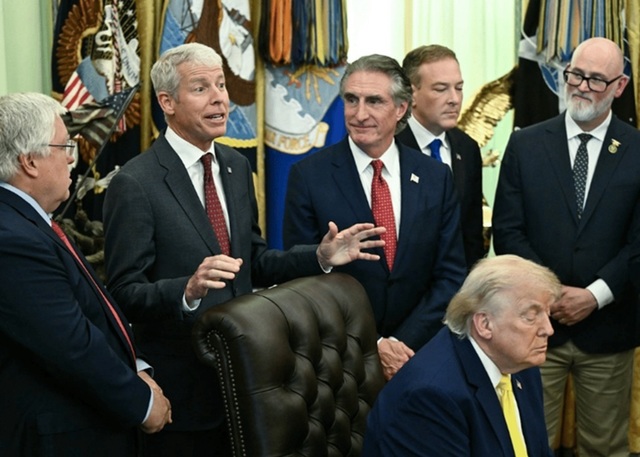 Donald Trump anunţă că vrea să construiască o ”Promenadă Trump” de la Lincoln Memorial la fluviul Potomac