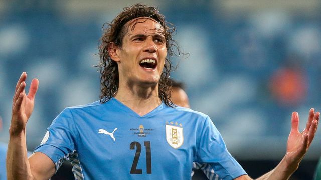 Edinson Cavani s-a despărţit de Boca Juniors după trei ani, dar nu se gândeşte să se retragă