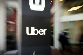 Uber reduce cu aproape un sfert personalul din departamentul de resurse umane şi recrutare