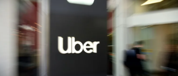 Uber reduce cu aproape un sfert personalul din departamentul de resurse umane şi recrutare