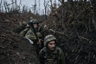 UE ia în considerare limitarea protecţiei pentru bărbaţii ucraineni aflaţi la vârsta la care pot lupta