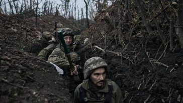 UE ia în considerare limitarea protecţiei pentru bărbaţii ucraineni aflaţi la vârsta la care pot lupta