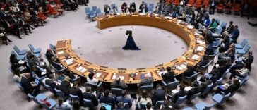 Germania eşuează, pentru prima oară, să fie aleasă membră a Consiliului de Securitate al ONU. ”Este o înfrângere amară”, recunoaşte Berlinul. Portugalia şi Austria, alese pe cele două locuri europene. Zimbabwe, Trinidad şi Tobago şi Kîrgîztsan, ceilalţi t