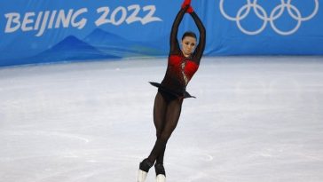 Federaţia Internaţională de Patinaj a decis reintegrarea sportivilor ruşi şi belaruşi sub statut neutru