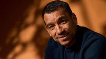 Giovanni van Bronckhorst a revenit pe banca tehnică a echipei Feyenoord