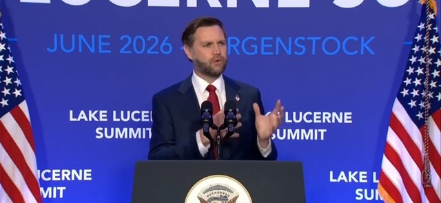 Iranul a acceptat să invite inspectori AIEA, anunţă Vance, ”un prim pas către dezarmarea nucleară definitivă”. ”Am pus baze foarte solide” ale unui acord final. Iranul ”nu este dispus să continue” negocieri directe, în format cvadripartit, după ameninţări