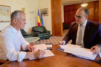 Adrian Veştea: Incertitudinea politică actuală reprezintă un risc major pentru România. Dacă nu reuşim să atragem la timp sumele disponibile, lipsa acestor venituri europene se transformă într-o presiune suplimentară asupra bugetului de stat
