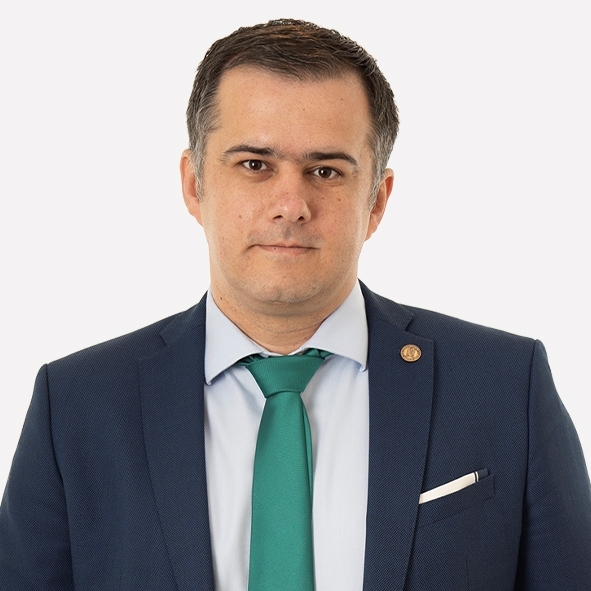 ADRIAN VEŞTEA, DESEMNAT PREMIER – Lucian Viziteu (USR): Preşedintele României a făcut un apel la dialog şi la găsirea unei soluţii politice stabile. Cred că este momentul să ascultăm cu atenţie ce se propune şi abia apoi să tragem concluzii