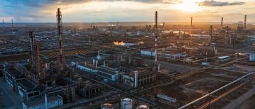 Rafinăria de petrol Volgograd şi-a suspendat activitatea după un atac cu drone ucrainene