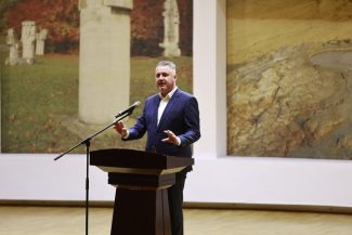 Preşedintele PSD Buzău, reacţie după demisia lui Constantin Toma din funcţiile de conducere din partid: Era un gest firesc / Marcel Ciolacu: Nu ştiu cum, nu ştiu de ce şi nu mă interesează