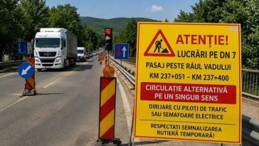 Restricţii de trafic pe DN 7, în judeţul Vâlcea, pentru lucrări de întreţinere periodică la pasajul peste Râul Vadului / Se pot forma coloane de maşini / Rute alternative