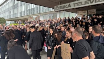 Manifestaţie la Praga împotriva modificărilor aduse de guvern sistemului de finanţare a mass-mediei publice