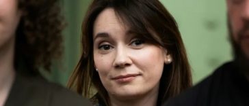 Macron intervine într-un scandal şi afirmă că editorialista Xenia Fedorova, acuzată de faptul că este vocea Kremlinulu în presa franceză, era şefa unei ”agenţii de propagandă de stat” rusească în 2017, iar ”lucrurile nu s-au schimbat”