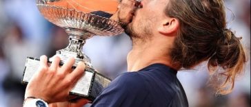 Zverev după ce a câştigat French Open: Am trăit cele mai frumoase momente din viaţa mea pe acest teren. Dar şi cel mai greu moment din viaţa mea