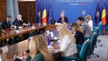 Guvernul a aprobat pentru Uzina de Construcţii Maşini Hidroenergetice (UCMH), filială a Hidroelectrica, ocuparea a 31 de posturi vacante, înfiinţarea a 106 posturi noi şi majorarea cheltuielilor de natură salarială