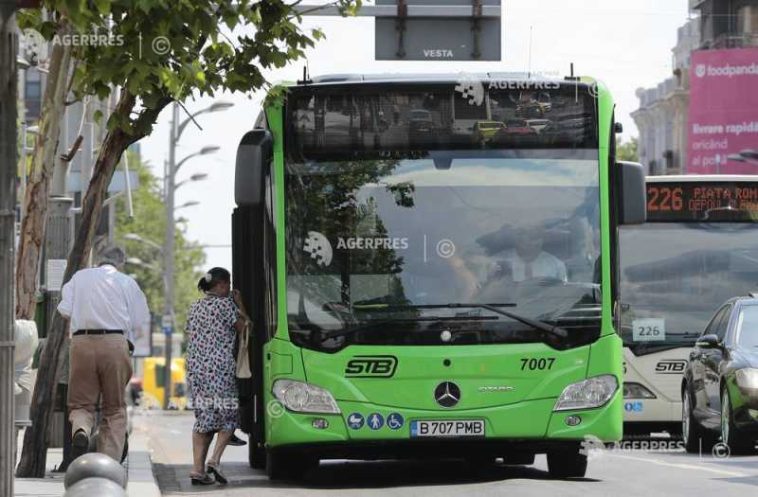 Mai multe linii de transport public din Capitală înregistrează blocaje sau modificări de trasee, miercuri dimineața