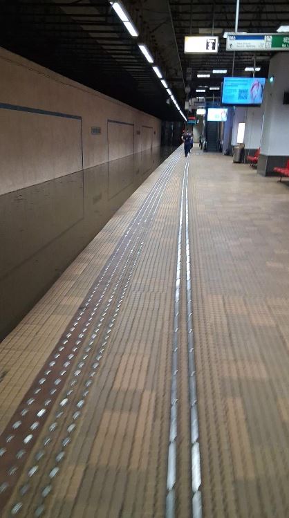 ISUBIF: Pompierii intervin cu trei motopompe pentru evacuarea apei de la stația de metrou Piața Victoriei