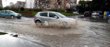 Cod roșu de averse torențiale în localități din județul Argeș, până la 20:30