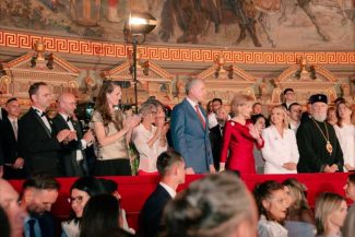 Gala Crucii Roșii Române – la Ateneul Român, în prezența Custodelui Coroanei, Margareta