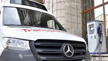 Iași: Consiliul Județean a încheiat livrarea de microbuze școlare electrice achiziționate prin PNRR