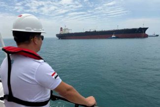 Exporturile de petrol ale țărilor din Golful Persic au revenit deasupra pragului de 10 milioane de barili pe zi în iunie