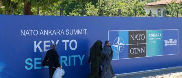 Franța crede că summitul NATO de la Ankara poate contribui la ‘rearmonizarea’ relațiilor dintre Europa și Statele Unite