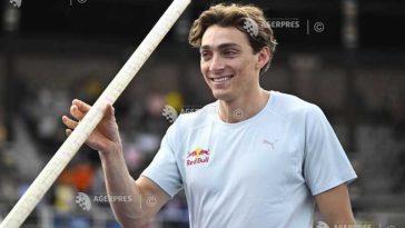 Săritorul cu prăjina Armand Duplantis, printre laureații Premiului internațional Menarini pentru fair play