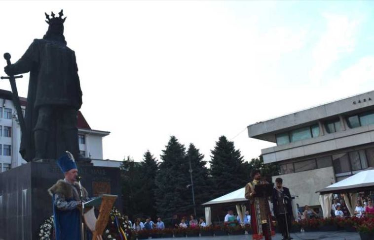 REPORTAJ/O paradă la care au participat peste 400 de persoane a deschis a patra ediție a Festivalului ‘Vasluiul Medieval’ (GALERIE FOTO/VIDEO)