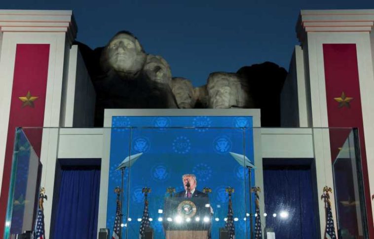 SUA250/Donald Trump dă startul festivităților de Ziua Independenței, cu un discurs pe Muntele Rushmore