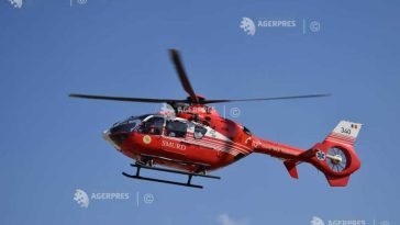 Prahova: Trei turiști, recuperați de pe munte cu ajutorul unui elicopter