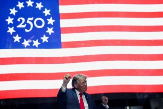 SUA250/Focuri de artificii, survoluri și un discurs ‘foarte lung’ al lui Trump, de Ziua Independenței SUA