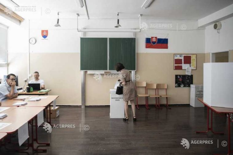 Slovacia: Prezență insuficientă la vot pentru a valida referendumul privind reintroducerea parchetului anticorupție