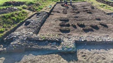 Dolj: Temelia de piatră a unui horreum, noua descoperire arheologică în Castrul Roman de la Răcari