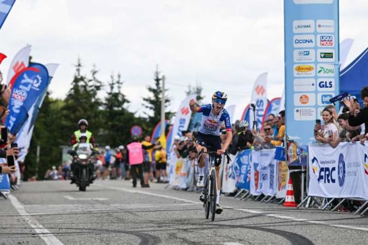 Ciclism: Italianul Finn (Bora Red Bull), învingător în etapa a 2-a a Turului Sibiului