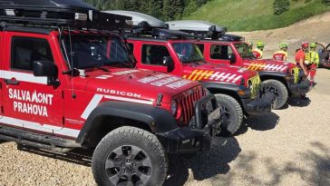 UPDATE Prahova: Un tânăr de 18 ani a murit după ce s-a izbit cu ATV-ul de un utilaj