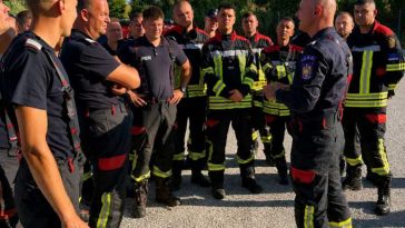 IGSU: Misiuni în condiții dificile ale pompierilor români dislocați în Franța pentru stingerea incendiilor