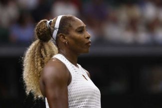 Tenis: Serena Williams ”ar dori să joace la un turneu înainte de US Open”, a asigurat antrenoarea sa
