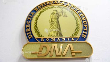 Botoșani: Un om de afaceri care a dat mită unor primari a semnat un acord de recunoaștere a vinovăției cu procurorii DNA