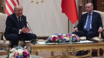 Trump susține că Groelanda ar trebui să fie controlată de SUA, nu de Danemarca