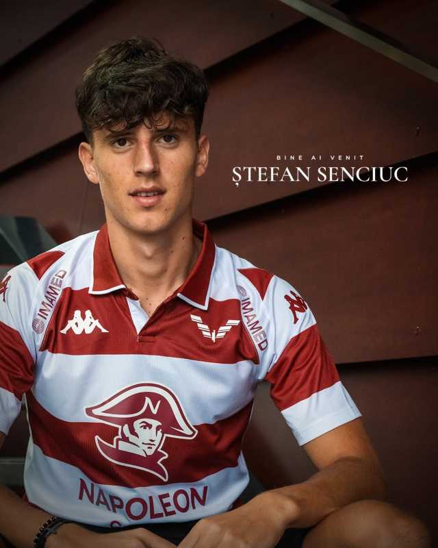 Fotbal: Rapid l-a transferat pe fundașul dreapta Ștefan Senciuc (19 ani), de la CFR Cluj