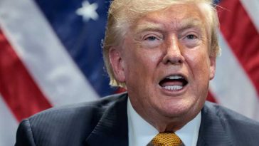 Trump amenință Iranul că îi va distruge podurile, infrastructura energetică, uzinele de desalinizare și că îi va ocupa insula Kharg