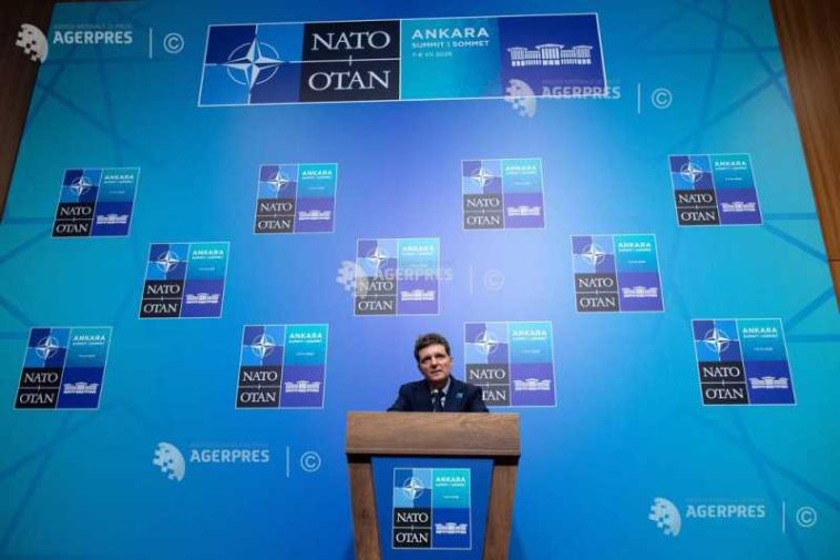 VIDEO Nicușor Dan: În momentul de față fiecare dintre liderii partidelor parlamentare trebuie să simtă presiunea oamenilor