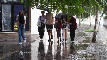Cod portocaliu de averse în județele Dâmbovița și Prahova, joi; Cod galben de vreme instabilă în alte 16 județe și în București